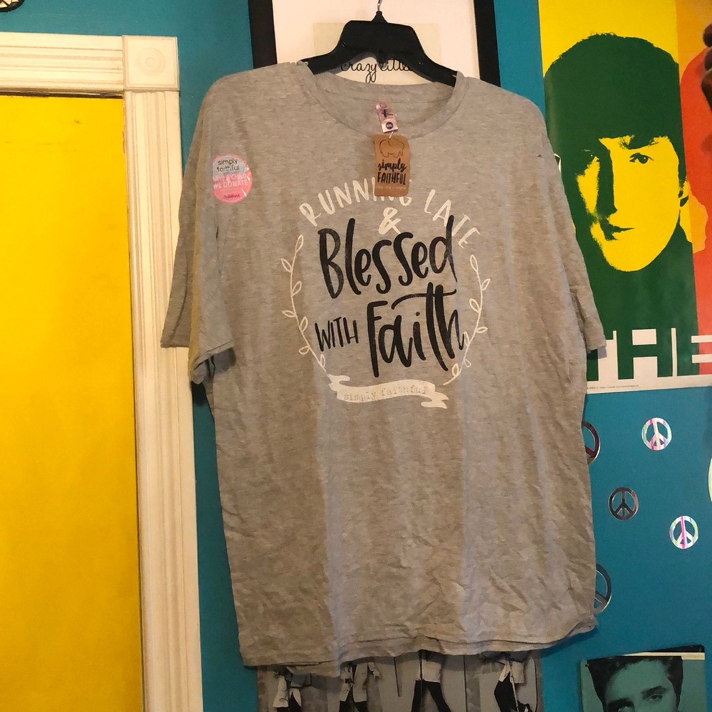 Simply Faithful tee